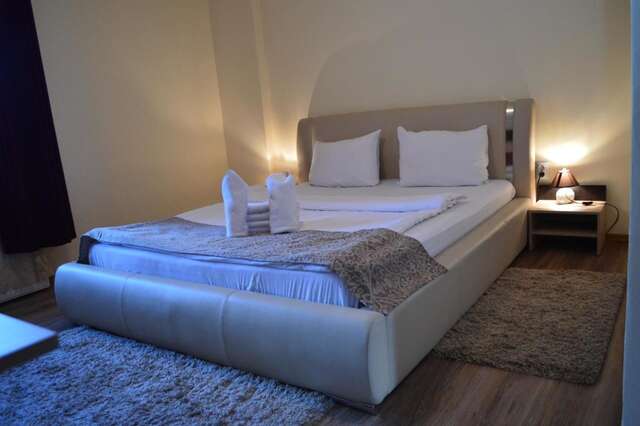 Отели типа «постель и завтрак» Casa Aurelia Сибиу-25